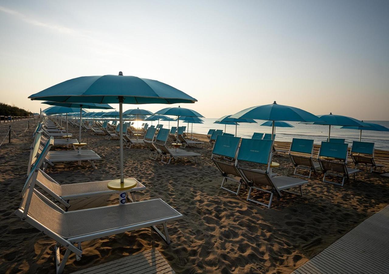 Camping Village Malibu Beach ลิโดดิเยโซโล ภายนอก รูปภาพ