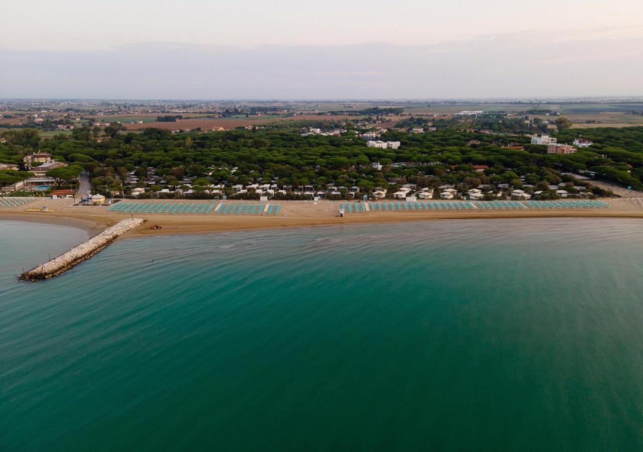 Camping Village Malibu Beach ลิโดดิเยโซโล ภายนอก รูปภาพ