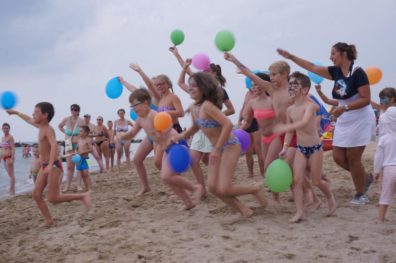 Camping Village Malibu Beach ลิโดดิเยโซโล ภายนอก รูปภาพ